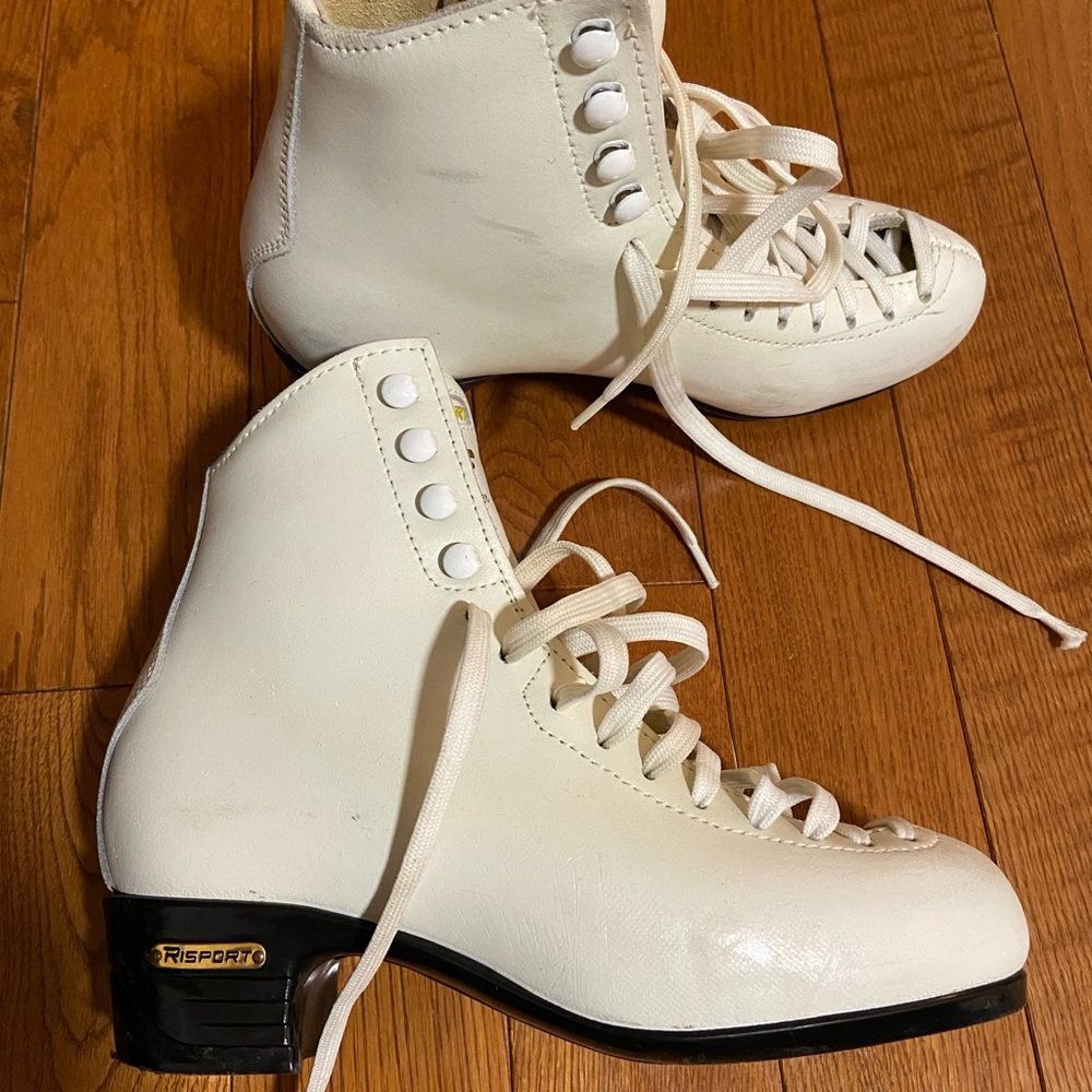 Women's White Athletic Ice Skates